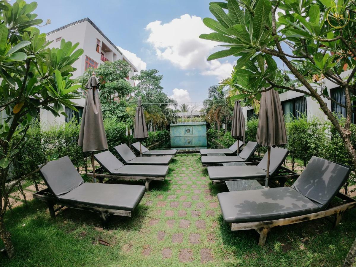 Ring Boutique Hotel Siem Reap Exterior photo